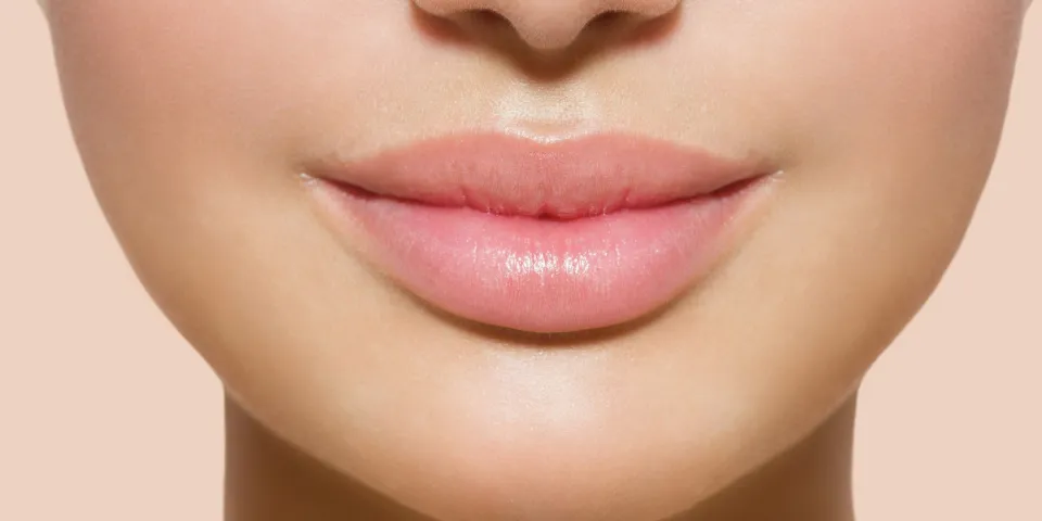 Lip Reshaping